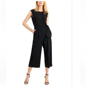 NWT TAHARI black cropped Jumpsuit size 8
